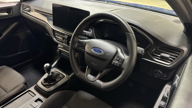 Ford Focus 1.0 EcoBoost ST-Line 5dr Petrol Hatchback